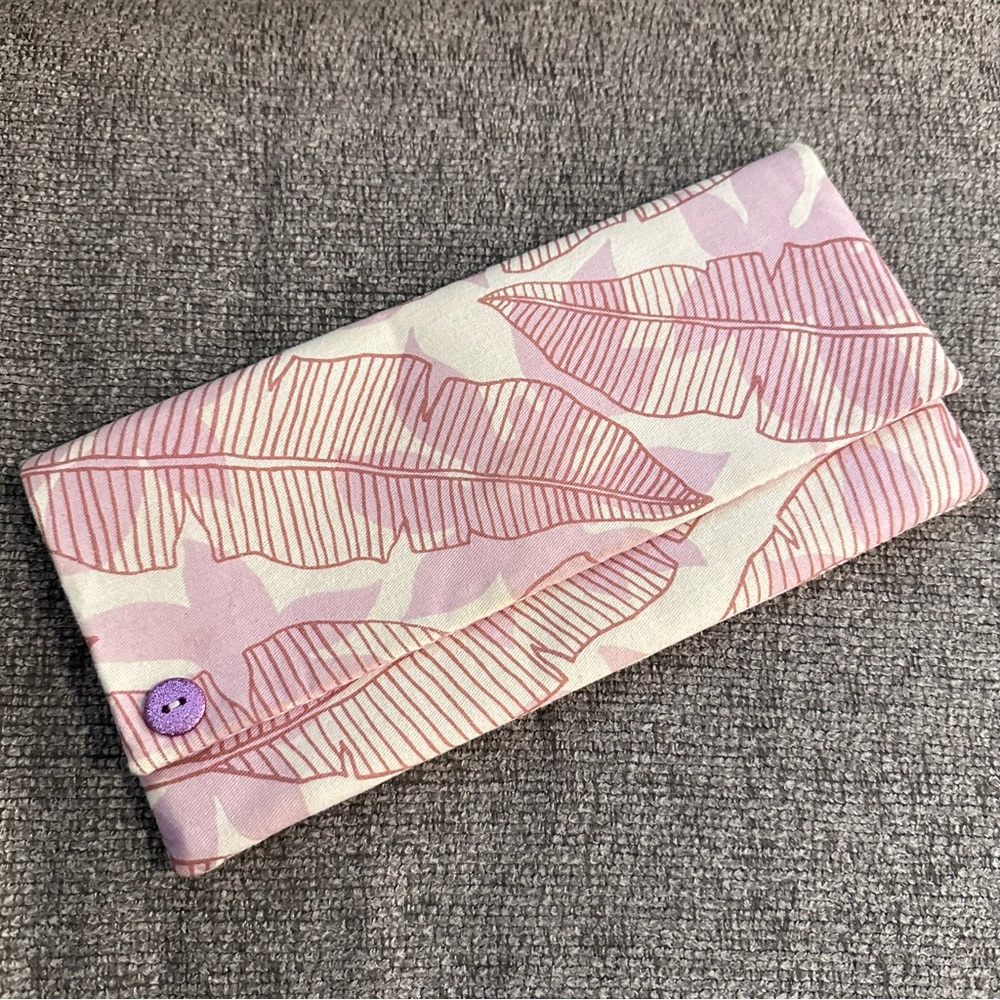 Jana Lam Local Hawaii Floral Chic Clutch